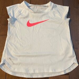 Nike Dri-Fit 24 months tee